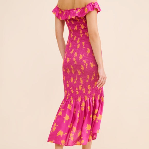 NWT By Anthropologie Smocked Off-The-Shoulder Midi Dress Extra Large Magenta - Picture 7 of 10